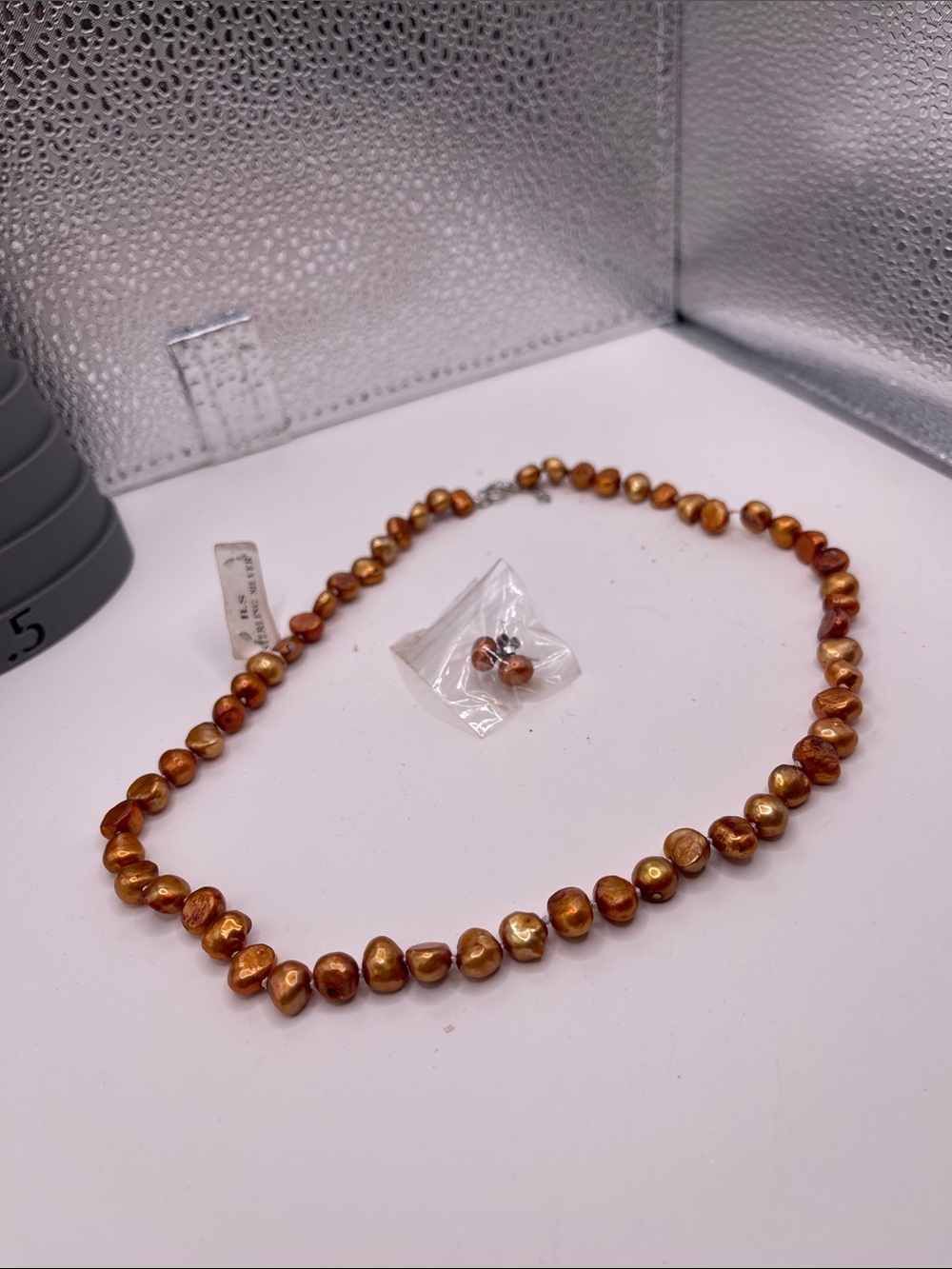 07.04.26-7 NWT Golden Copper Freshwater Pearl Necklace and Stud Earrings